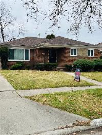 15421 E Park Street Oak Park, MI 48237