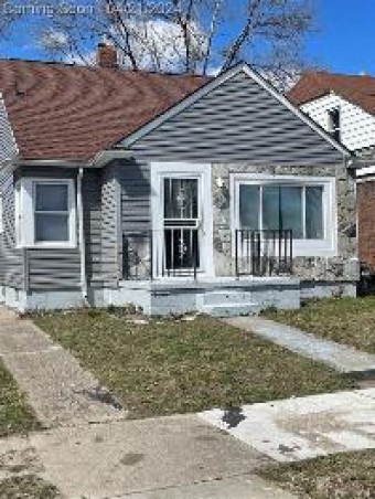 15391 Hartwell Detroit, MI 48227