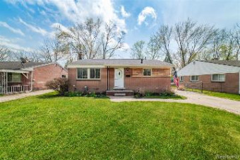 30537 Steinhauer Street Westland, MI 48186