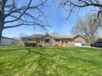 6541 Fairwood Drive Dearborn Heights, MI 48127