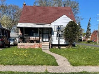 10055 Warwick Street Detroit, MI 48228