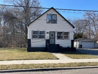 19031 Trinity Street Detroit, MI 48219