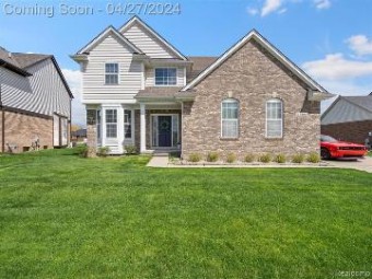 22295 Allis Lane Macomb, MI 48044