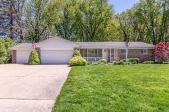 39488 Lanse Creuse Street Harrison Township, MI 48045