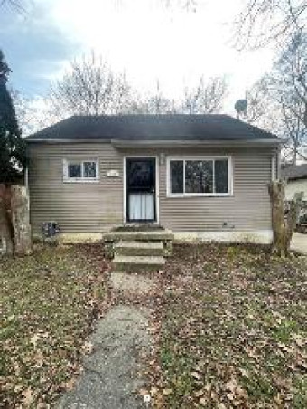 301 W Ruth Flint, MI 48505