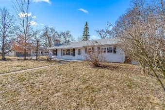 182 Rea Street Hillsdale, MI 49242