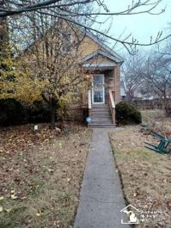 7394 Edward Detroit, MI 48210