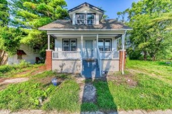 19159 Mackay Detroit, MI 48234