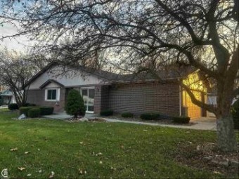 50745 Bower Chesterfield Township, MI 48047