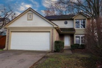 1609 Glen Meadow Ct Rochester Hills, MI 48307