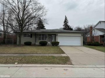 3580 Veronica Sterling Heights, MI 48310