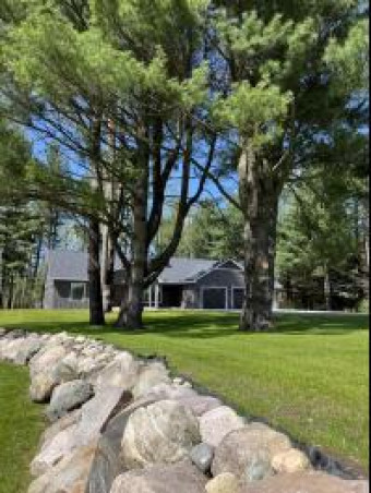 2291 Maple Clare, MI 48617