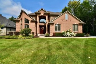 37919 Trillium Harrison Township, MI 48045