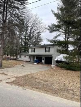 3756 Pineland Gladwin, MI 48624