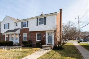 22962 Allen Saint Clair Shores, MI 48080