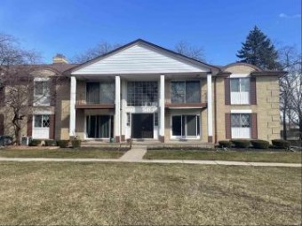 29201 Hayes #42 Warren, MI 48088