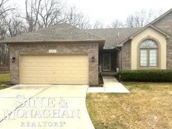 50842 Nature Dr 44 Chesterfield Township, MI 48047