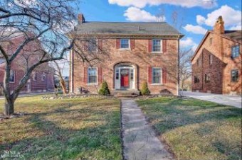 517 Barrington Grosse Pointe Park, MI 48230