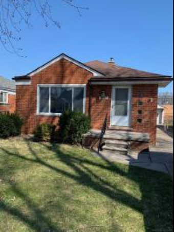 22717 Alger Saint Clair Shores, MI 48080