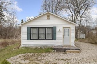 7265 Cedar Lexington, MI 48450