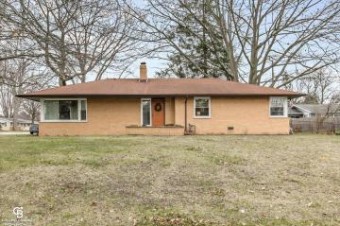 3126 Stone Port Huron, MI 48060