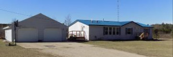 753 W Mckimmy Gladwin, MI 48624