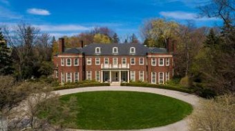 226 Provencal Grosse Pointe Farms, MI 48236