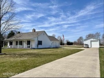 2236 S Reese Reese, MI 48757