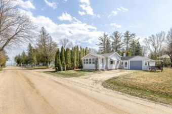 7336 Rosewood Lexington, MI 48450