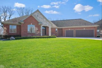 7642 Sawgrass Washington Township, MI 48094