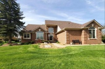 20389 Windward Macomb, MI 48044