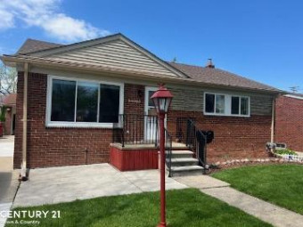 24685 Mabray Eastpointe, MI 48021