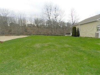 558 Swan River Drive Benton Harbor, MI 49022