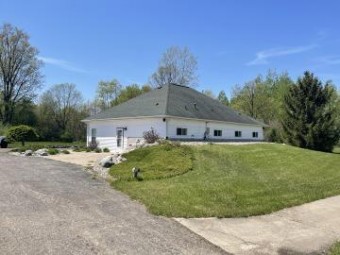 27581 M-43 A-2 Paw Paw, MI 49079