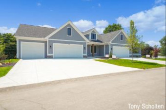 5181 Blendon Meadow Circle 34 Hudsonville, MI 49426