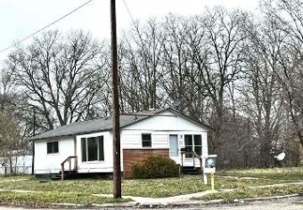 2245 8th Street Muskegon Heights, MI 49444