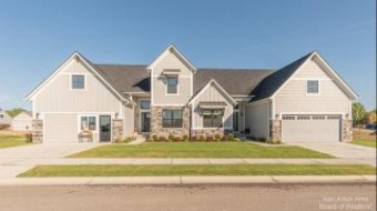 15 Black Cherry Lane Saline, MI 48176