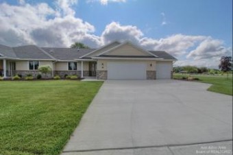 101 Joann Trail 116 Saline, MI 48176