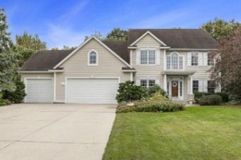 8109 Briar Lane Jenison, MI 49428