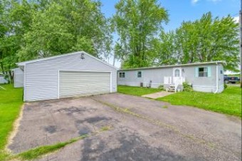 127 Lucky Drive Coldwater, MI 49036