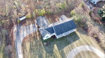 5412 Blackberry Lane Coloma, MI 49038