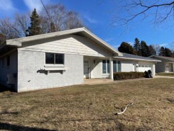 608 Browning Avenue Manistee, MI 49660