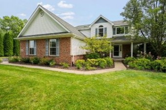 362 Meadowind Ct Court Pinckney, MI 48169