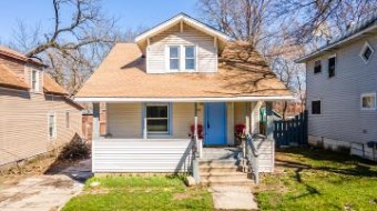 529 Baker Street Lansing, MI 48910