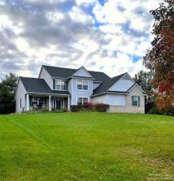 8934 Redstone Drive Pinckney, MI 48169