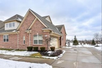 4427 Bridgeview Lane 516 Canton, MI 48188