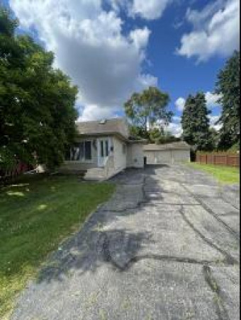 17261 Euclid Avenue Allen Park, MI 48101