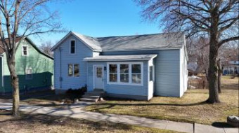 913 Engelman Street Manistee, MI 49660