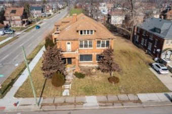 2080 Clairmount Avenue Detroit, MI 48206