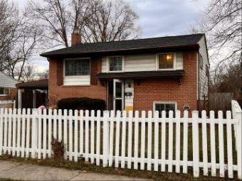 649 Fox Avenue Ypsilanti, MI 48198